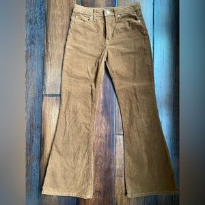 Gap 70s Flare Corduroy